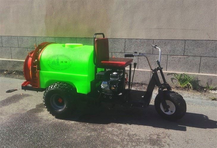 230L Handlebar Mounted Sprayer With Seat factory